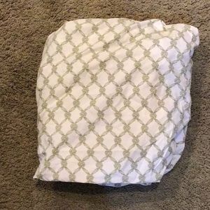 Restoration fitted crib sheet